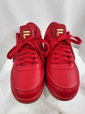 Fila red sneakers 0444 youth 6 1/2 kids athletic shoes Unisex
